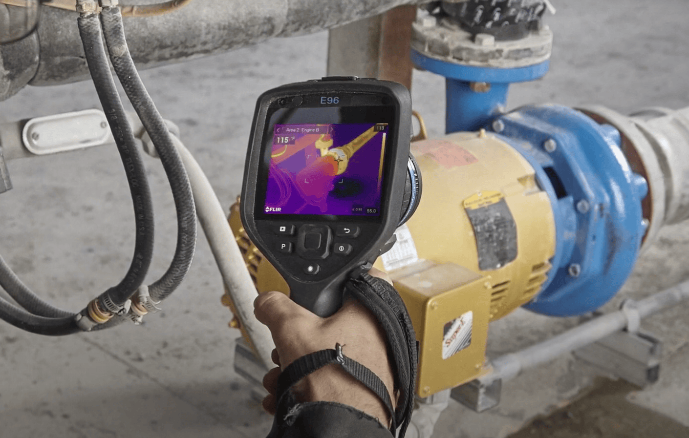 איתור נזילות